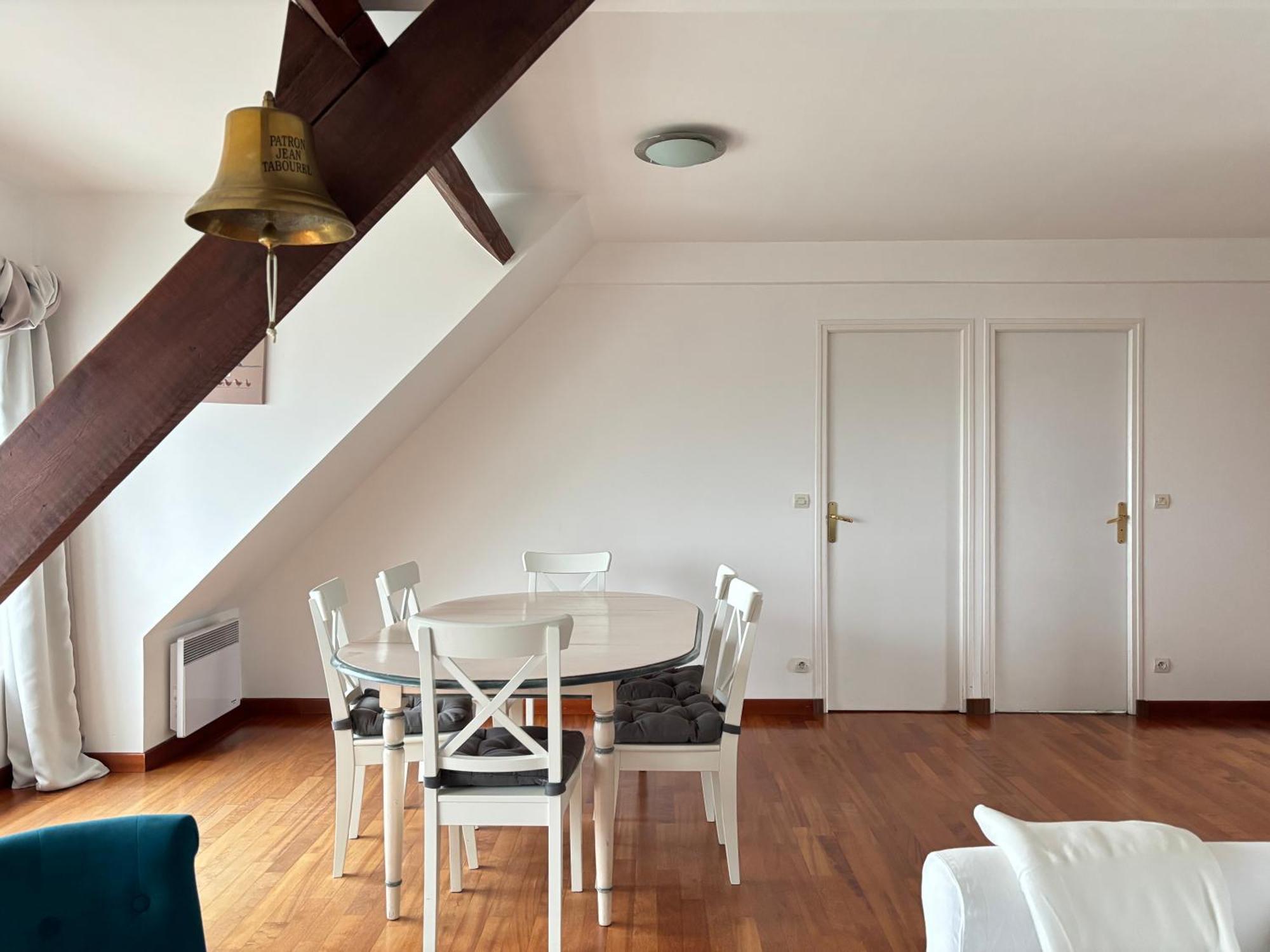 Cote Cottage Apt 3 Chambres Bien Equipee Vue Imprenable Sur Port Et Mer Etreham ภายนอก รูปภาพ